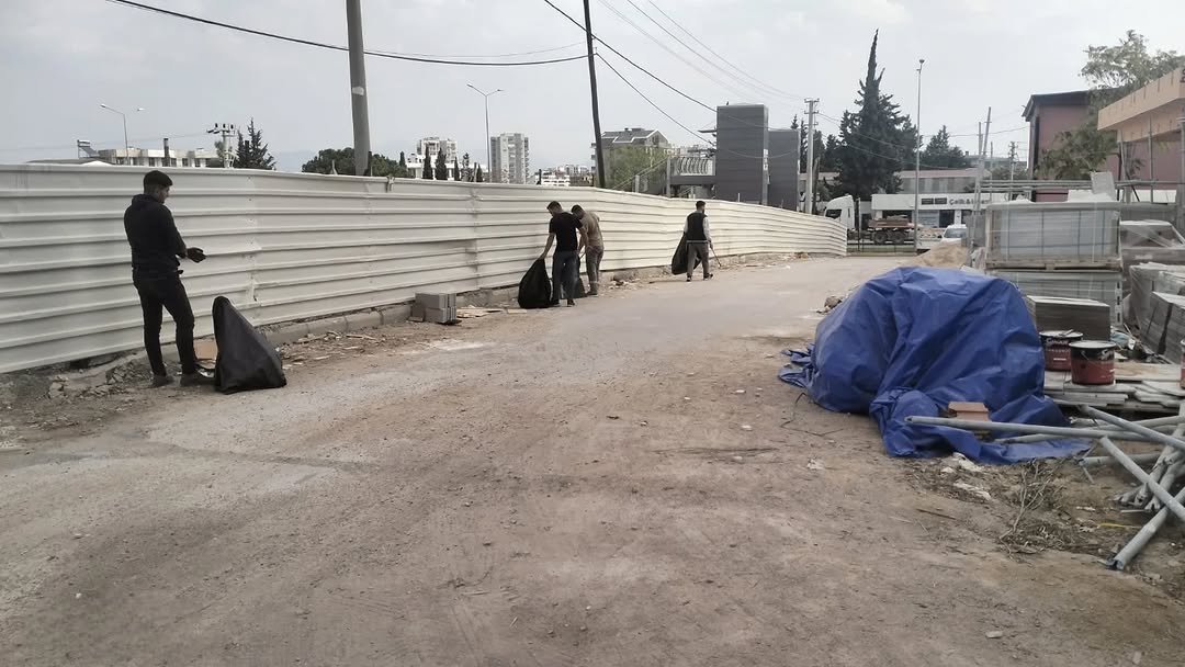 Aksu'da Mahalle Temizliği İçin Seferberlik