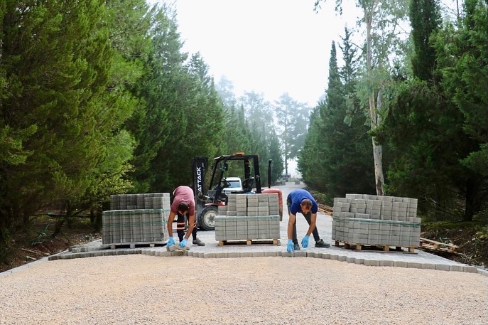 Kaş Dirgenler Mahallesi'nde Kilit Parke Taşı Çalışması