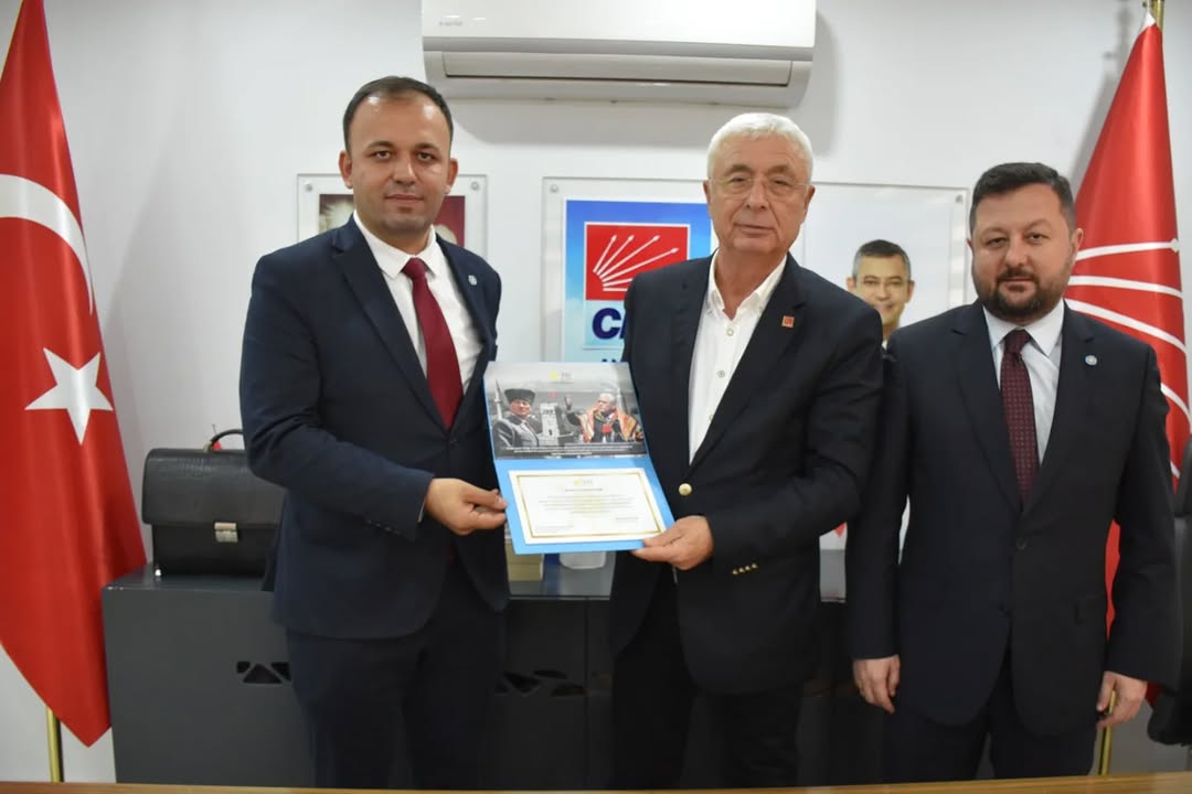 CHP Antalya İl Başkanı'ndan İYİ Parti Ziyareti ve Kongre Daveti