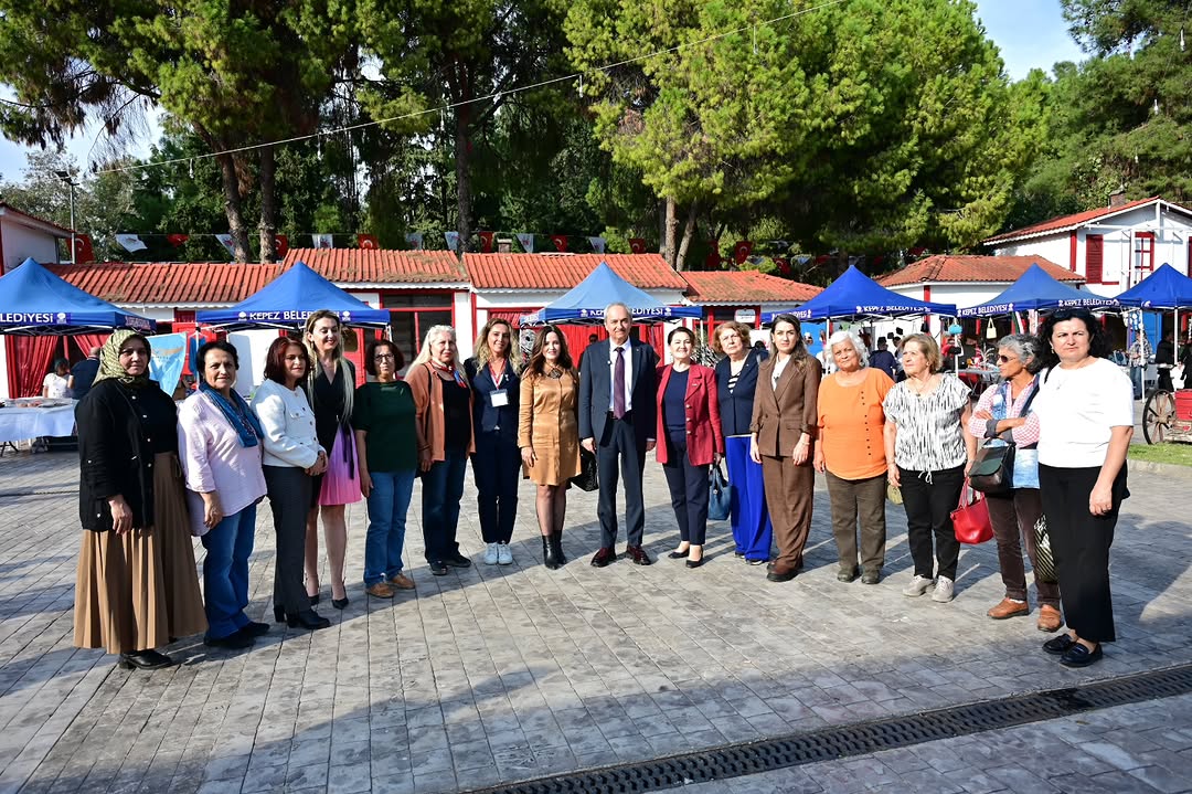 Antalya Kepez'de Üreten Kadınlar Buluşması Renkli Görüntülere Sahne Oldu