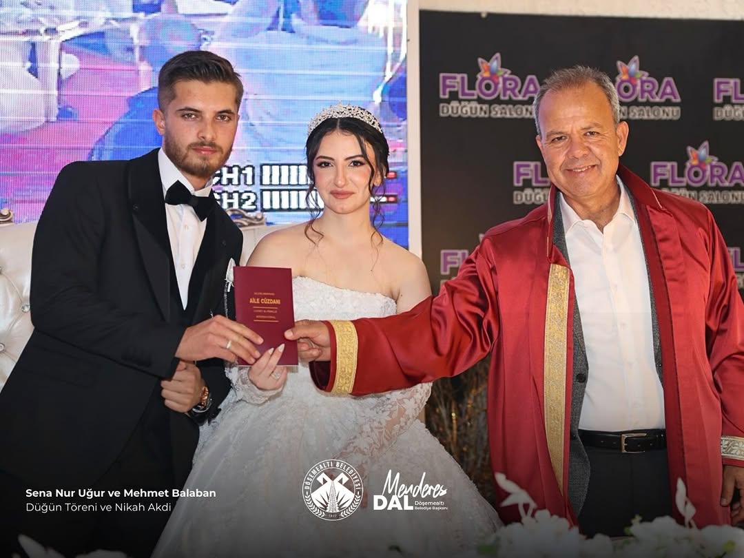 Döşemealtı'nda Nikah ve Düğün Törenleri ile İki Yeni Yuva Kuruldu