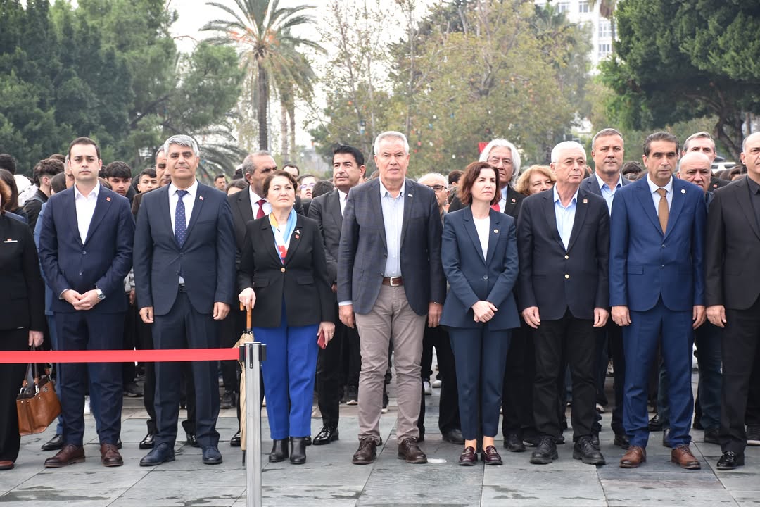 CHP Antalya İl Başkanı Nail Kamacı, 24 Kasım Öğretmenler Günü Törenine Katıldı