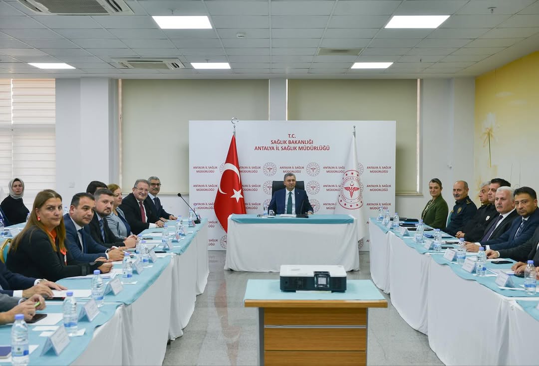 Antalya'da Bağımlılıkla Mücadele Koordinasyon Toplantısı Vali Şahin Başkanlığında Yapıldı