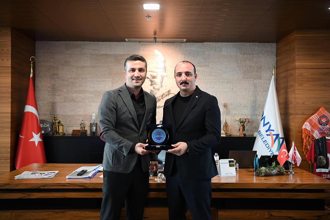 Konyaaltı Belediyesi'nden Ulaşım Esnafına Destek Ziyareti