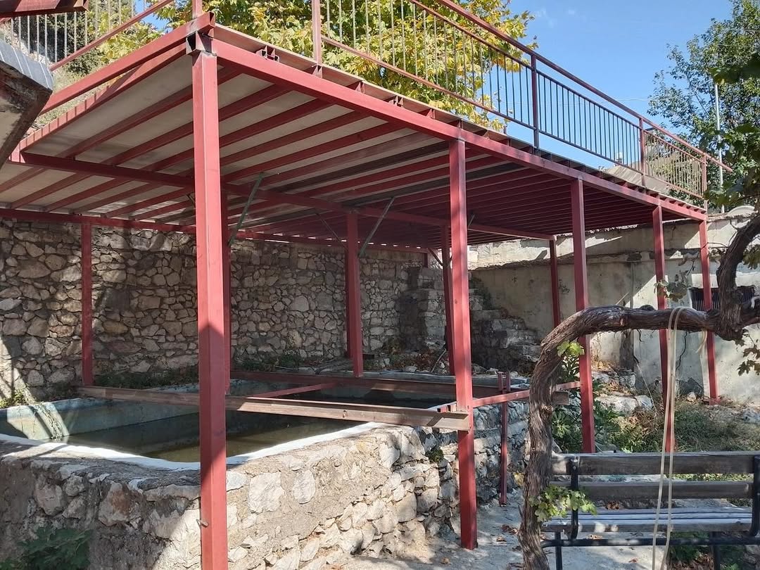 Antalya Akseki Güneykaya Köyü'ne Havuz Üstü Teras Kazandırıldı