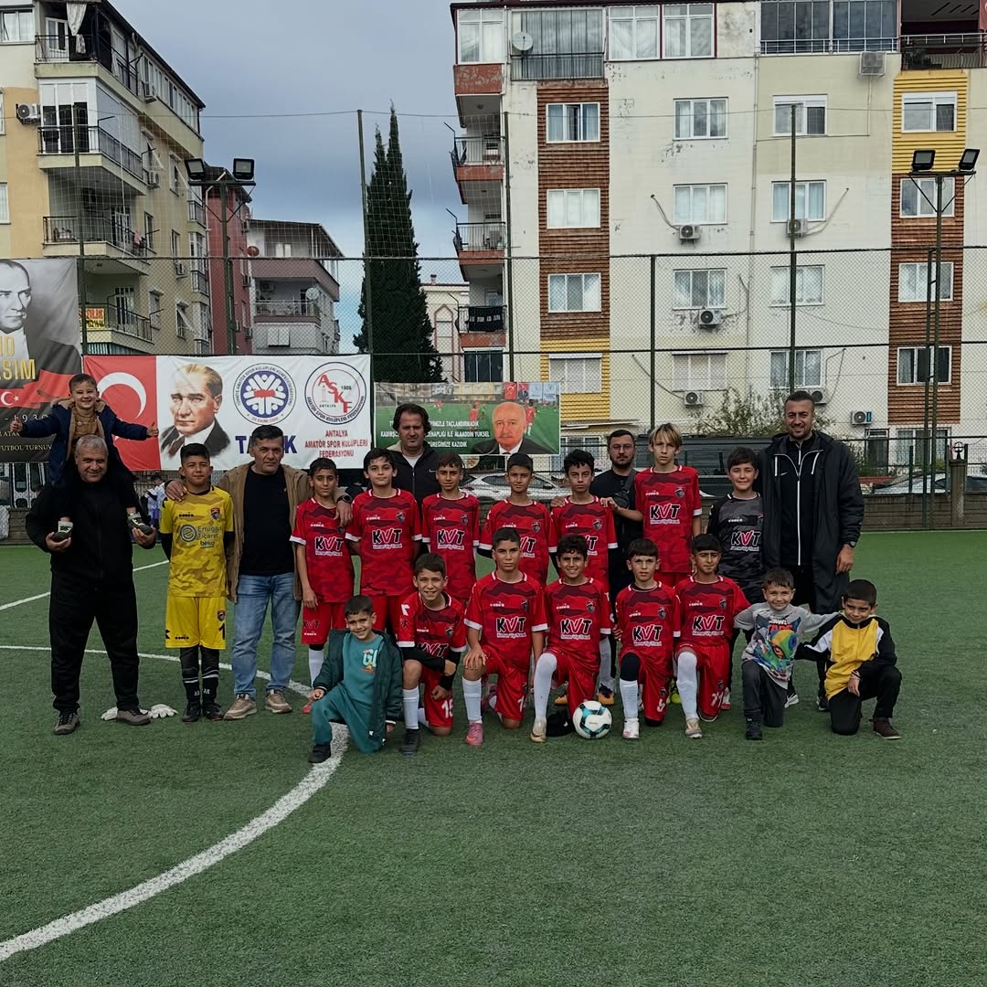 Kemer Belediye Spor U12 Takımı, Antalya Büyükşehir'i 5-0 Mağlup Etti