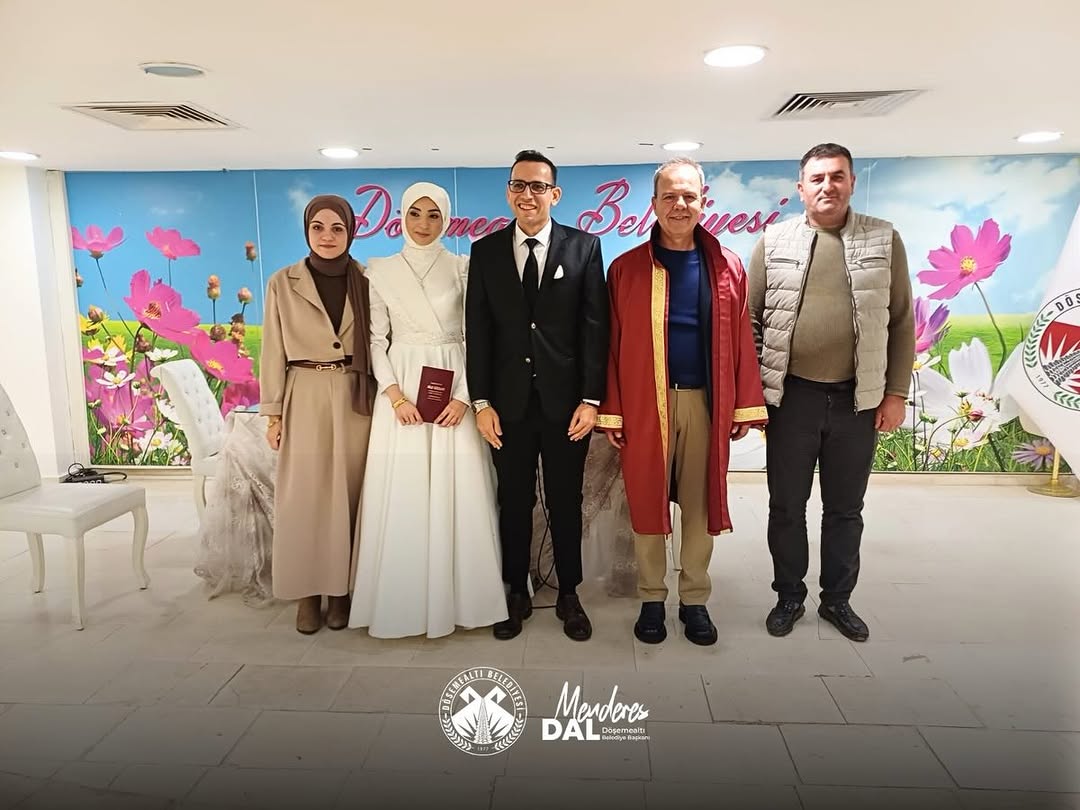 Döşemealtı'nda Özlem Yurtpınar ve Ahmet Yasin Sağlam Çiftinin Nikah Töreni