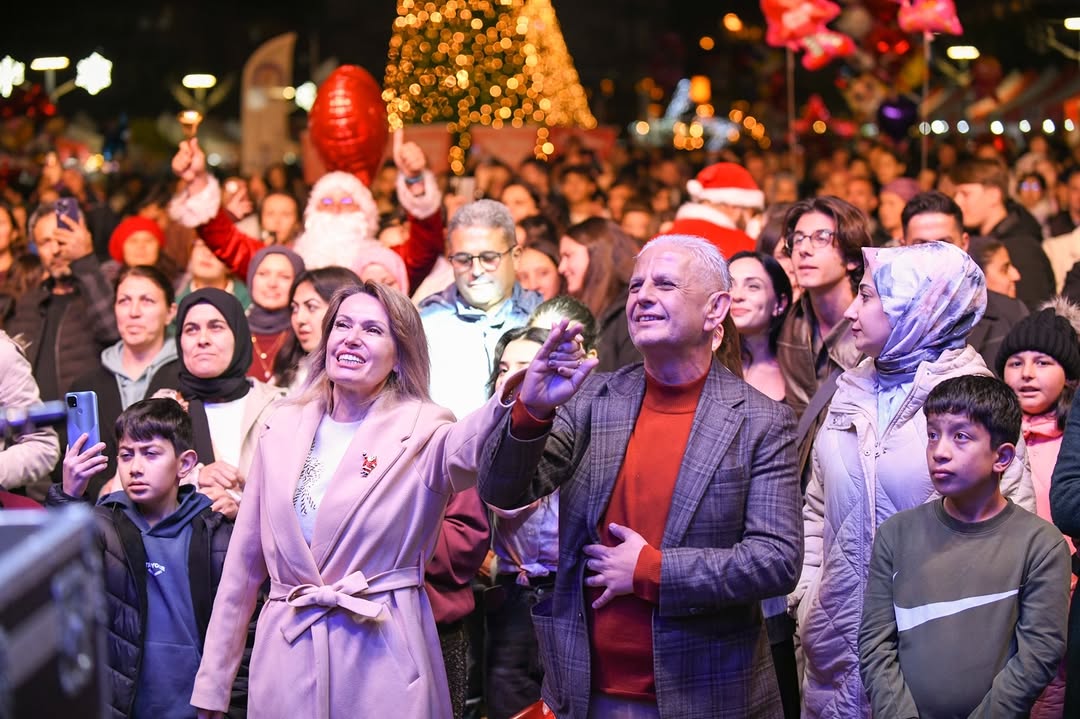Demre'de Noel Baba Festivali Coşkuyla Başladı