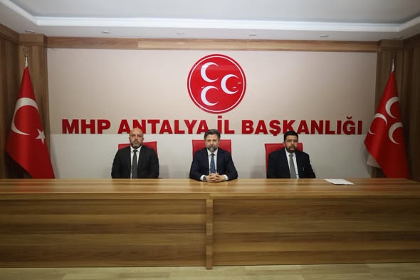 MHP Antalya İl Başkanlığı Olağan İl Yönetim Kurulu Toplantısını Gerçekleştirdi