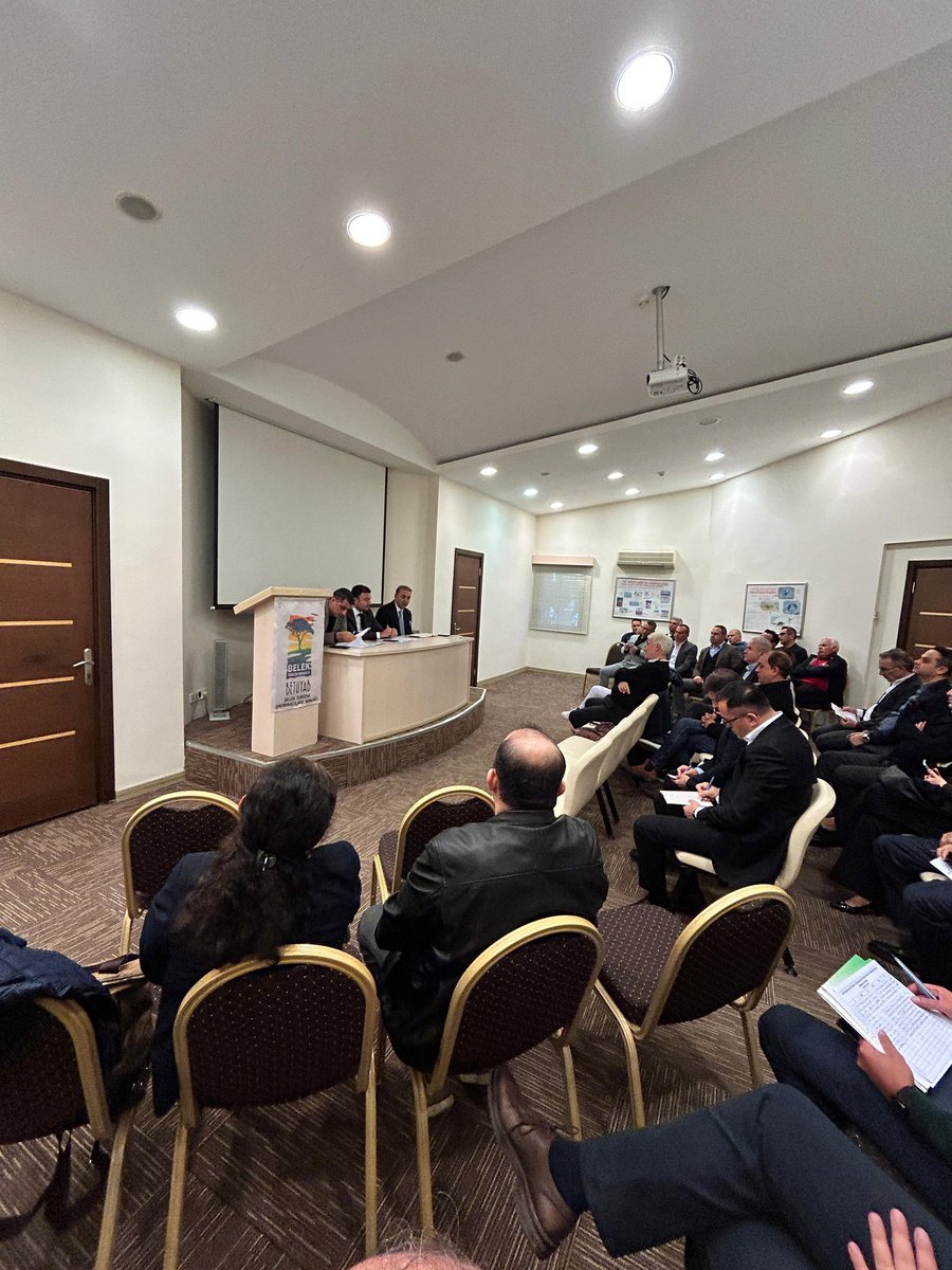 Antalya'da Turizm Değerlendirme Toplantısı: Otel Yöneticileri ve Sektör Temsilcileri Bir Araya Geldi