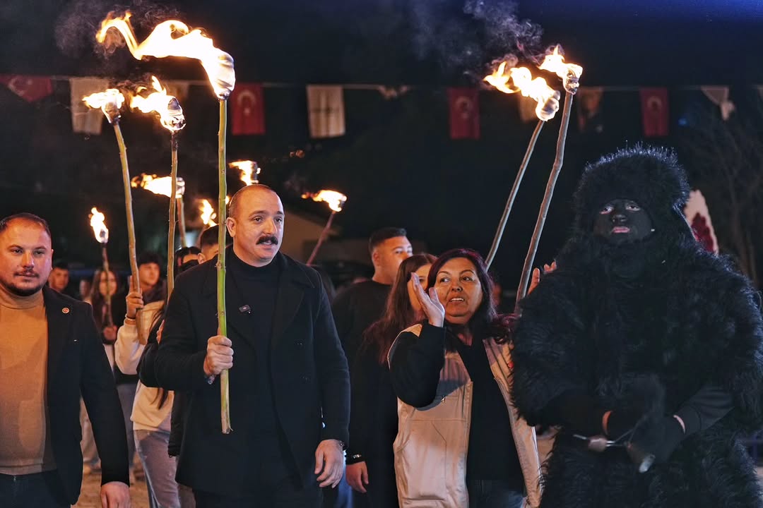 Karatepe Mahallesi'nde Geleneksel Pıngıdık Etkinliği ile Bahar Karşılandı