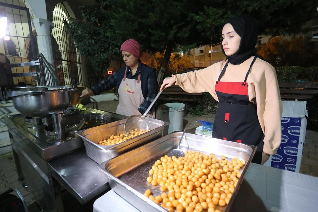 Antalya Kepez'de Miraç Kandili'nde Birlik ve Beraberlik Ruhu Yaşandı