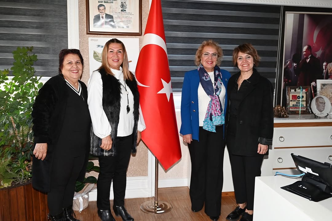 CHP'li Yöneticilerden Kemer Belediyesi'ne Nezaket Ziyareti