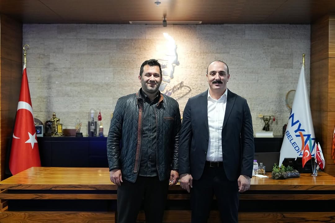 Antalya'da Konyaaltı Belediyesi ve Spor Kulübünden Anlamlı Ziyaretler