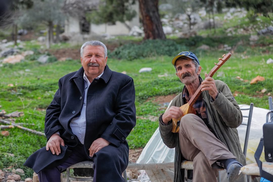 Kaşlı Üç Telli Bağlama Ustası Osman Kırca, Yaşayan İnsan Hazinesi Ödülü'nü Aldı