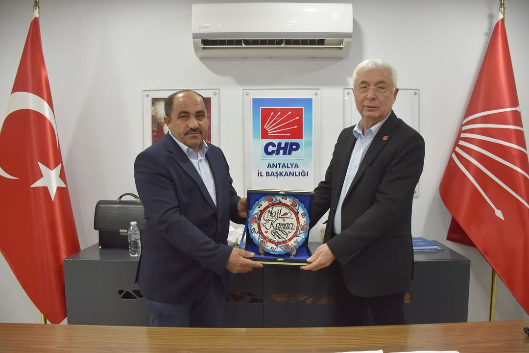 Antalya'daki Sivil Toplum Kuruluşlarından CHP İl Başkanı Nail Kamacı'ya Hayırlı Olsun Ziyareti