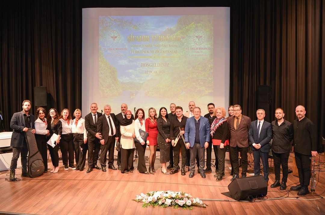Trabzon İl Sağlık Müdürlüğü Korosu Antalya'da 