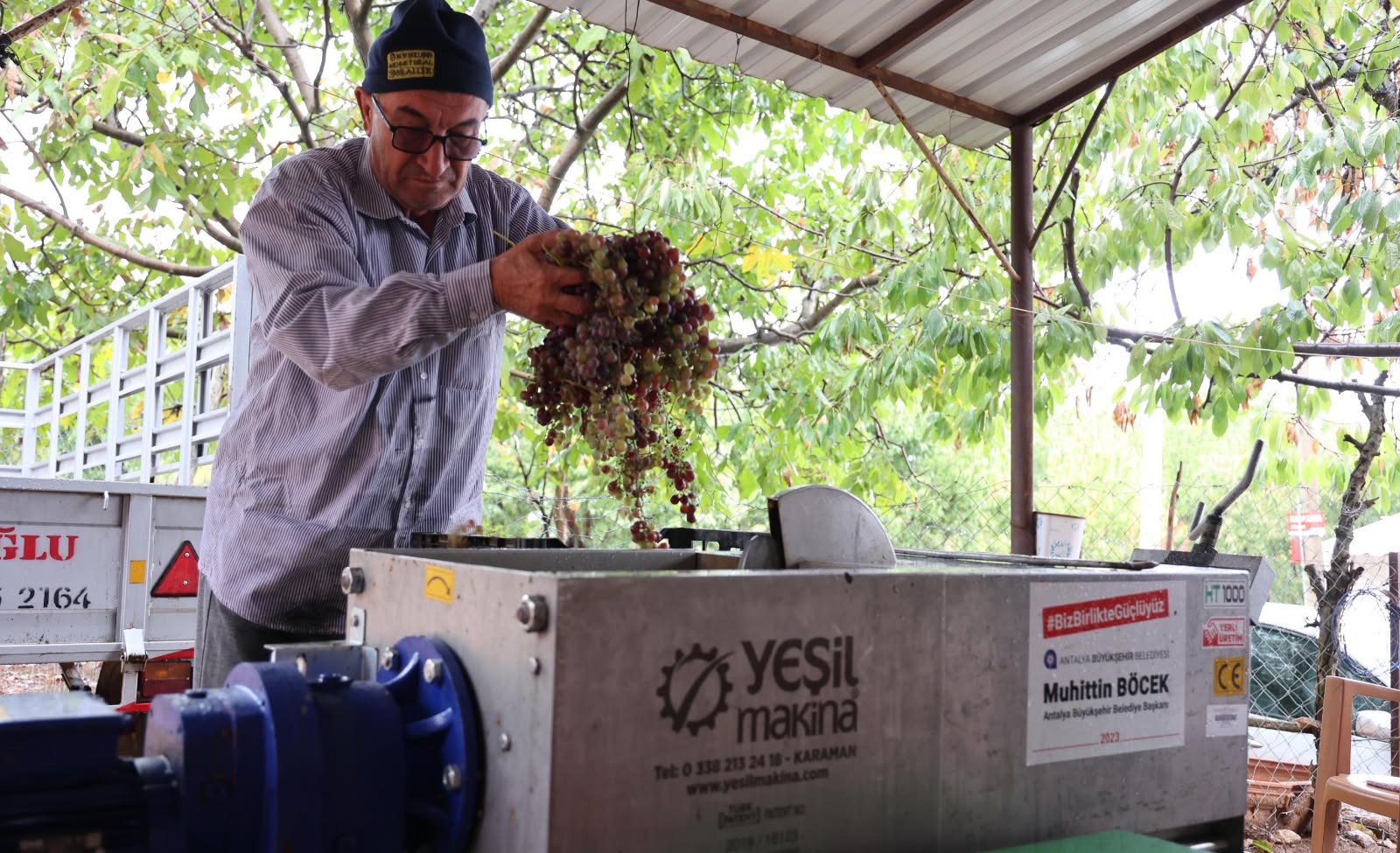 Antalya'da Üreticilere Makine Desteği: Üretim Gücüne Güç Katılıyor