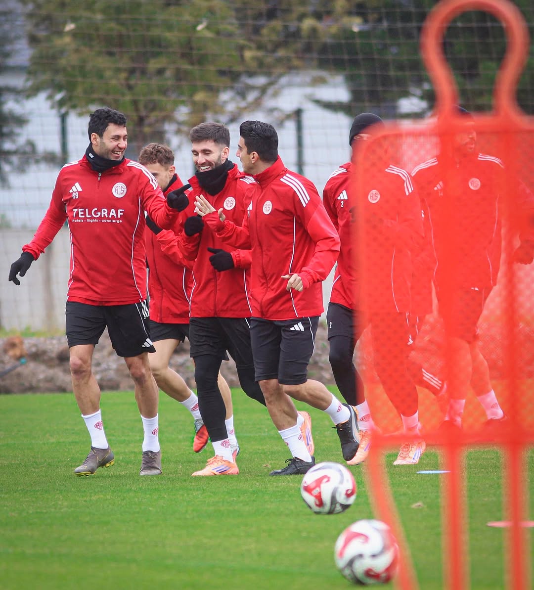 Antalyaspor, Trabzonspor Maçı Öncesi Son Antrenmanını Yaptı