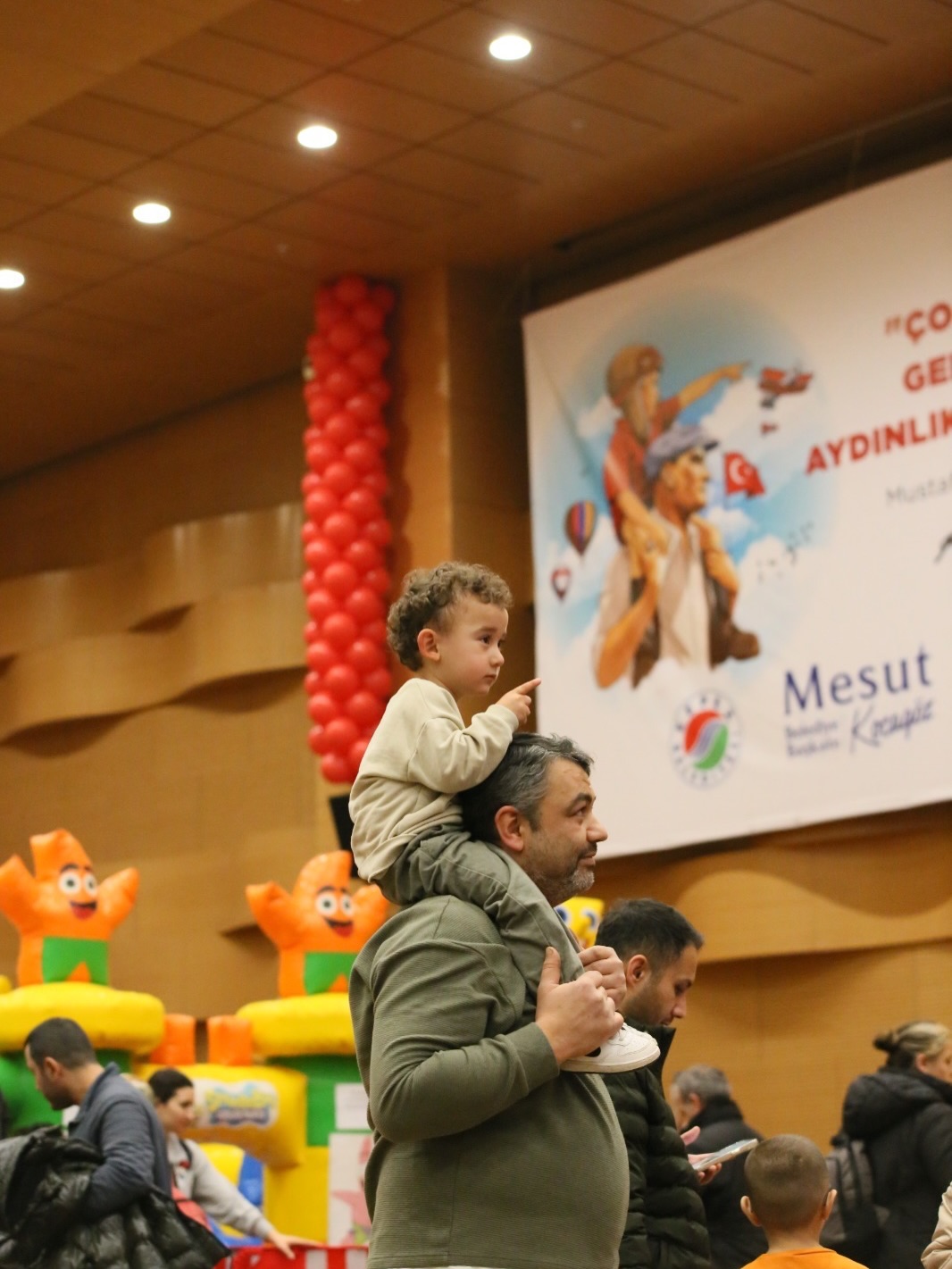 Kepez'de Sömestr Festivali'nin Son Gününde Coşku