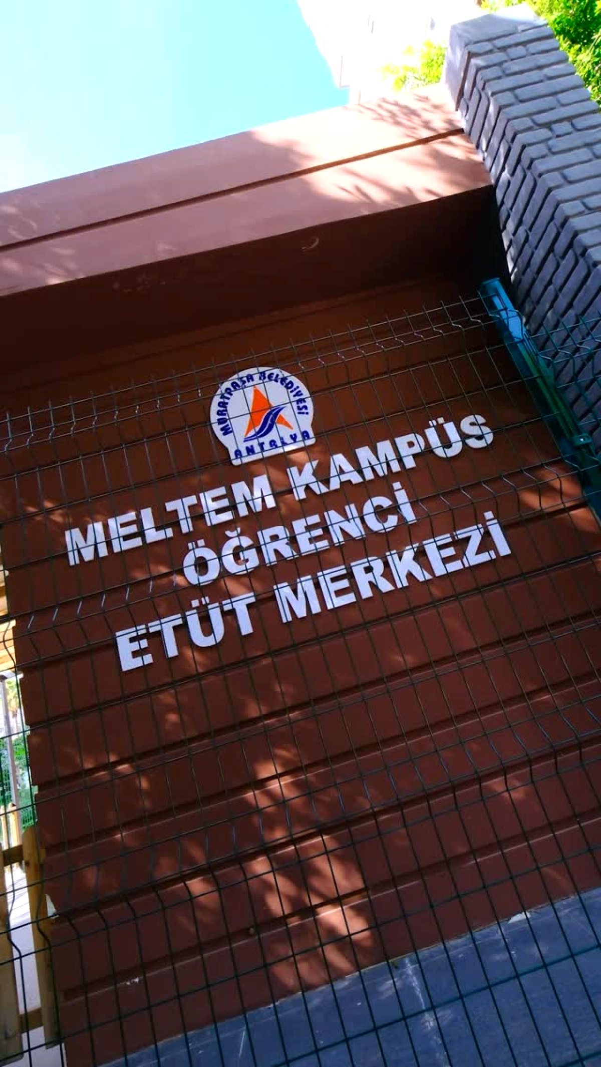 Antalya Muratpaşa'da Ücretsiz Etüt İmkanı: Belediyeden Öğrencilere Destek
