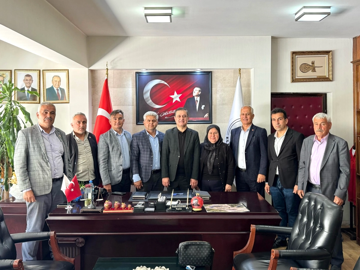 Elmalı Belediyesi'nden Muhtarlara Yönelik İstişare Toplantısı