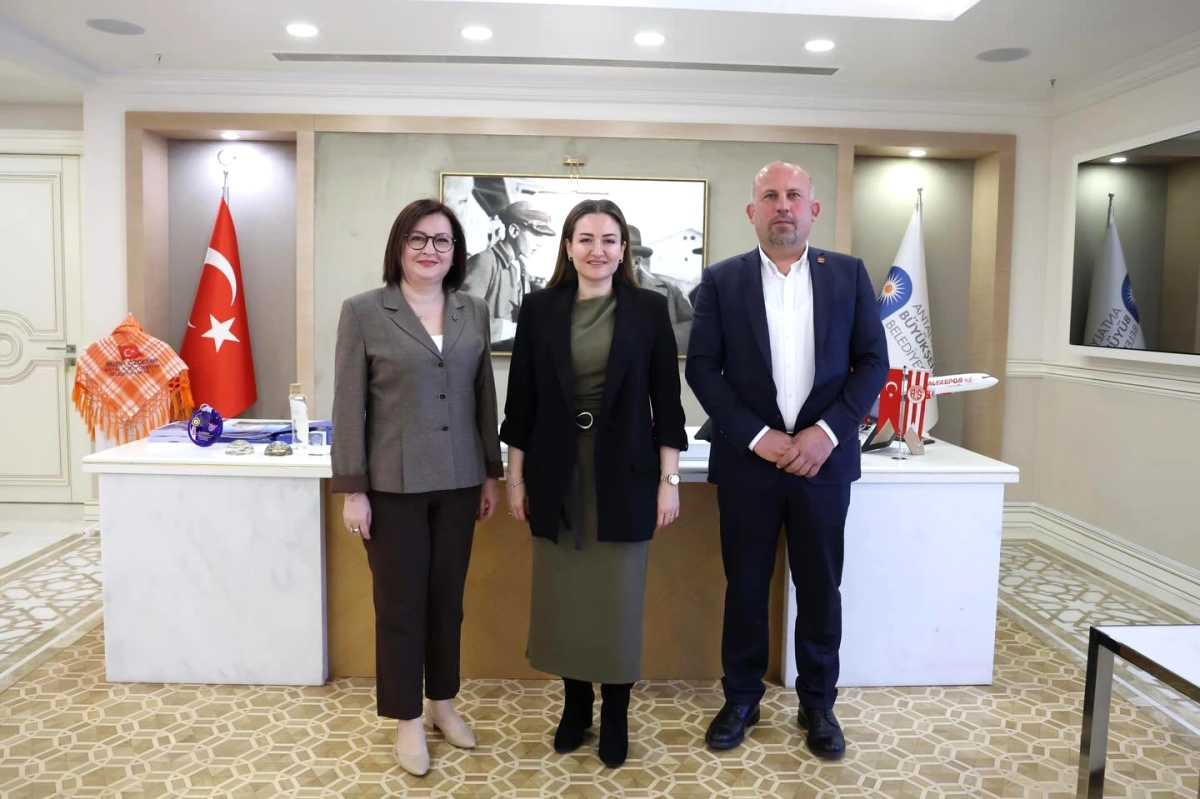Akseki'de Büyükşehir ve İlçe Belediyesi Arasında İstişare