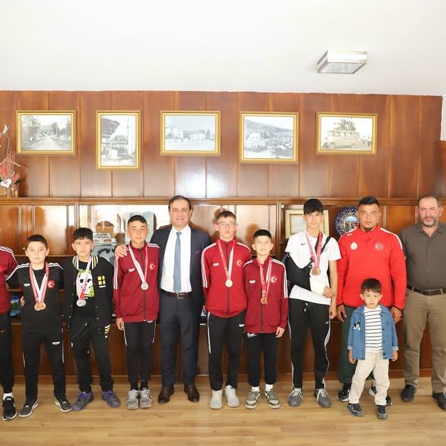 Elmalı Spor Kulübü Güreş Turnuvasında İl Birincisi Oldu