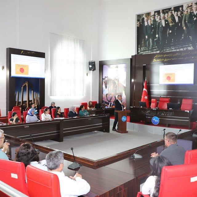 Aksu Belediyesi Personeline Kalp Sağlığı Eğitimi