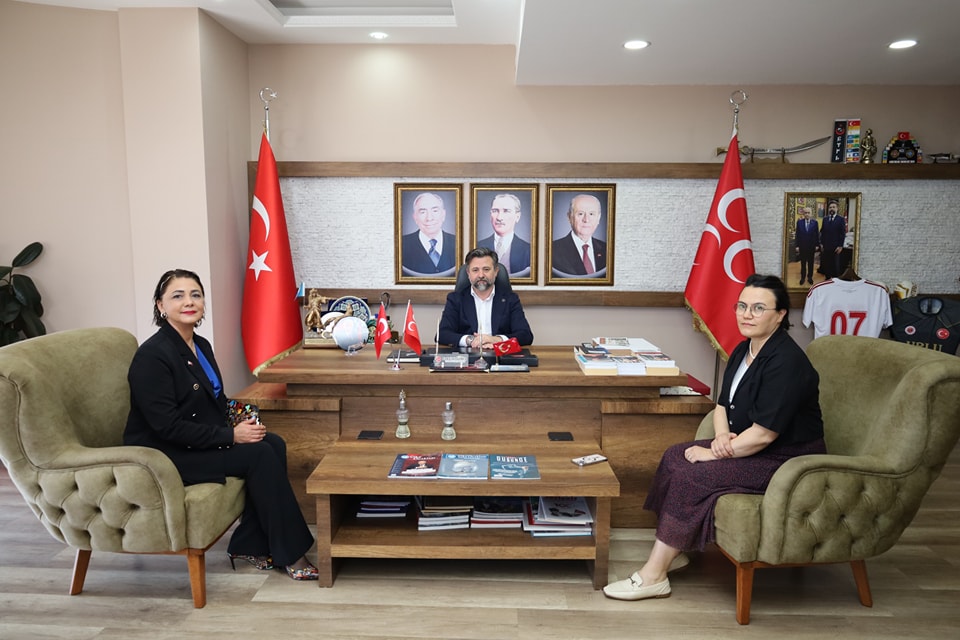 MHP Antalya İl Başkanlığı'na Kamu-Sen Kadın Kolları Ziyareti