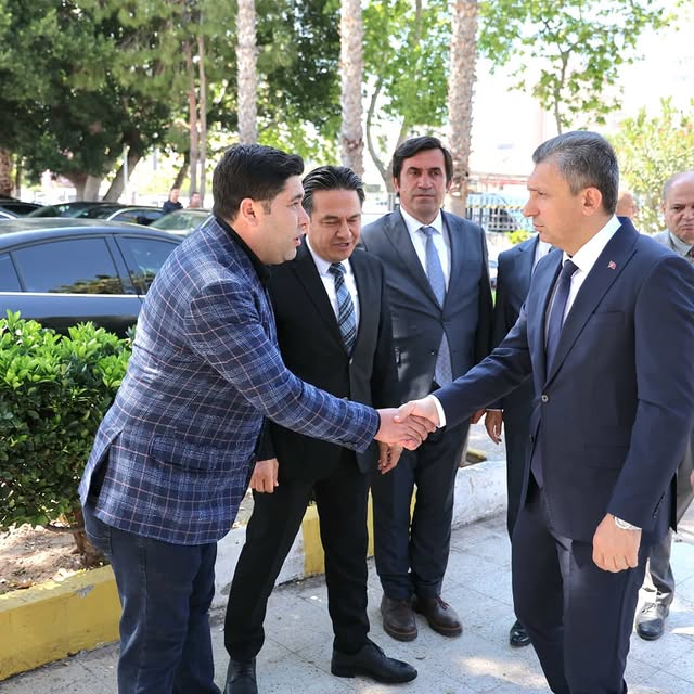 Antalya'da Kamu Yatırımları Değerlendirildi: Aksu Belediyesi Temsilcisi Katıldı