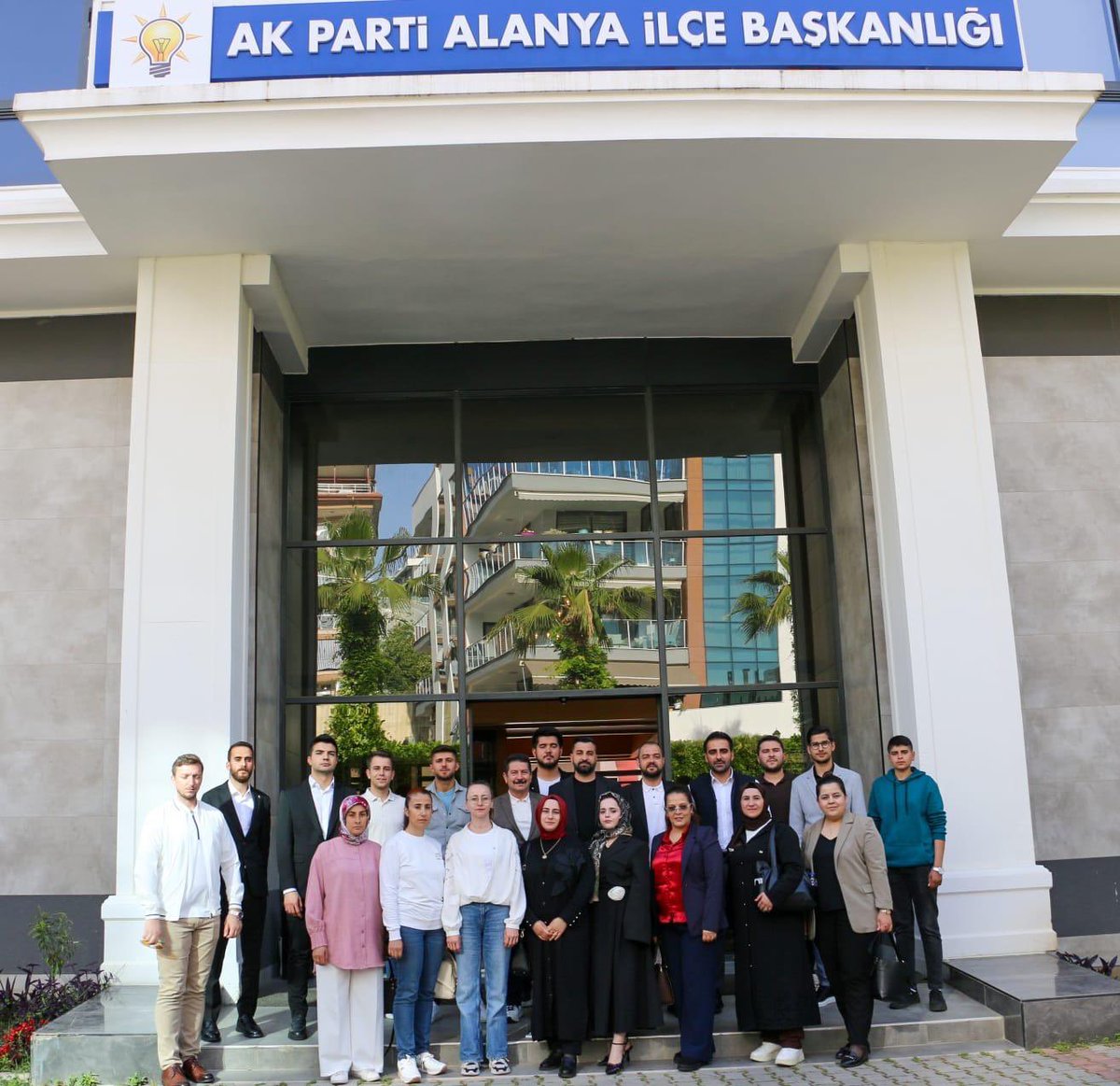 Antalya AK Parti Teşkilatları, 3 Kademe Koordinasyon Toplantısı ile Bir Araya Geldi