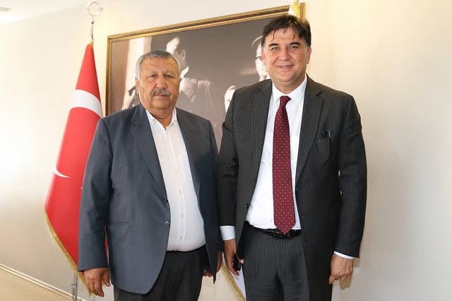 Fethiye Belediye Başkanı, Kaş Belediye Başkanı'nı Yağlı Güreşlere Davet Etti