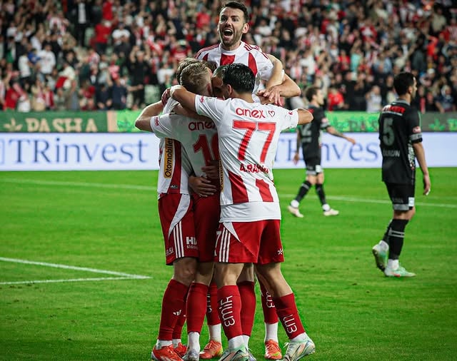 Antalyaspor, Taraftarlarına Günaydın Mesajı Yayınladı
