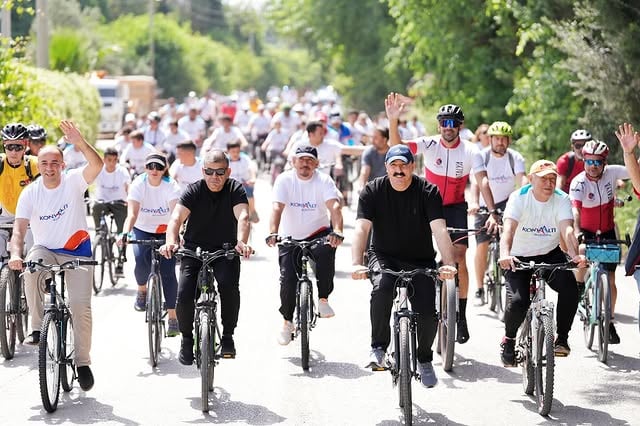 Konyaaltı Belediyesi Köyüm Bisiklete Biniyor Şenliği'nde Pedal Dedi, Çocuklara Bisiklet Hediyesi!