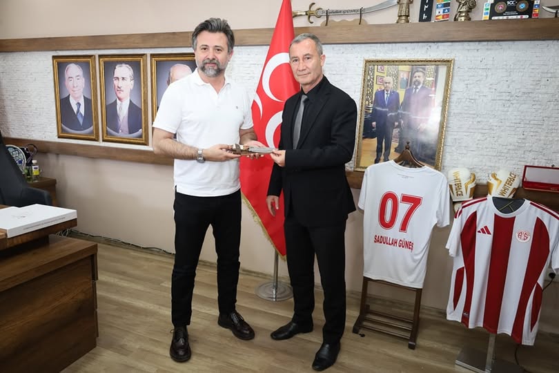 MHP Antalya İl Başkanı Güneş, Muratpaşa Gençlik ve Spor İlçe Müdürü Mutlu'yu Ağırladı