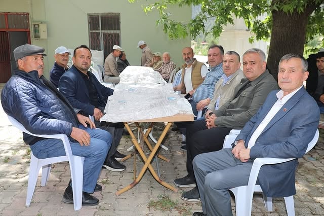 Elmalı'da Hıdırellez Coşkusu: Göltepe'de Bereket ve Birlik Yorumları