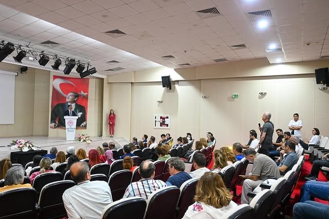 Antalya'da Aile Hekimliği Buluşması: Sağlık Çalışanları Bir Araya Geldi