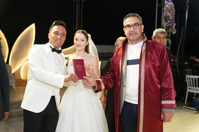 Finike Belediyesi Nikah Töreninde Mutluluğa Şahitlik Etti