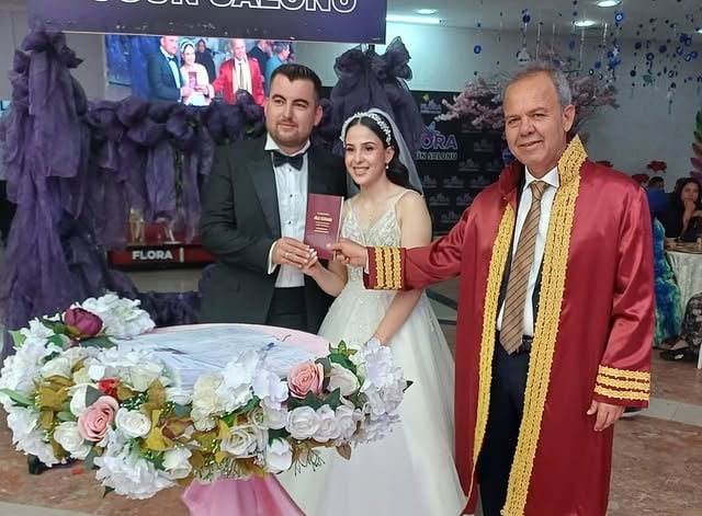 Döşemealtı Belediyesi Nikah Şahitliği Yaptı: Yeni Çiftlere Mutluluk Dilekleri