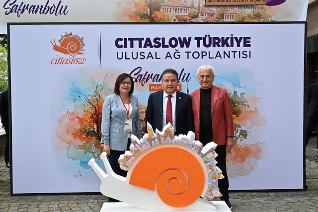 Cittaslow Türkiye, Safranbolu'da Toplandı: Antalya ve Karabük Belediyeleri İşbirliğiyle Cittaslow Vizyonu Güçlendi