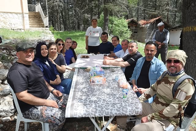 Elmalı'da Dokuzgöller Doğa Yürüyüşü Coşkulu Katılımla Gerçekleşti