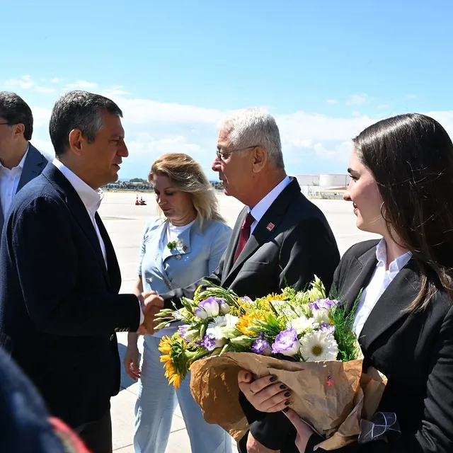 CHP Antalya Mitingiyle Millet İradesine Sahip Çıktı