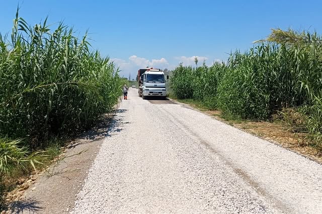 Antalya Serik'te Yol Çalışmaları Tamamlandı, Pınarcık Mahalle'sinde Devam Ediyor