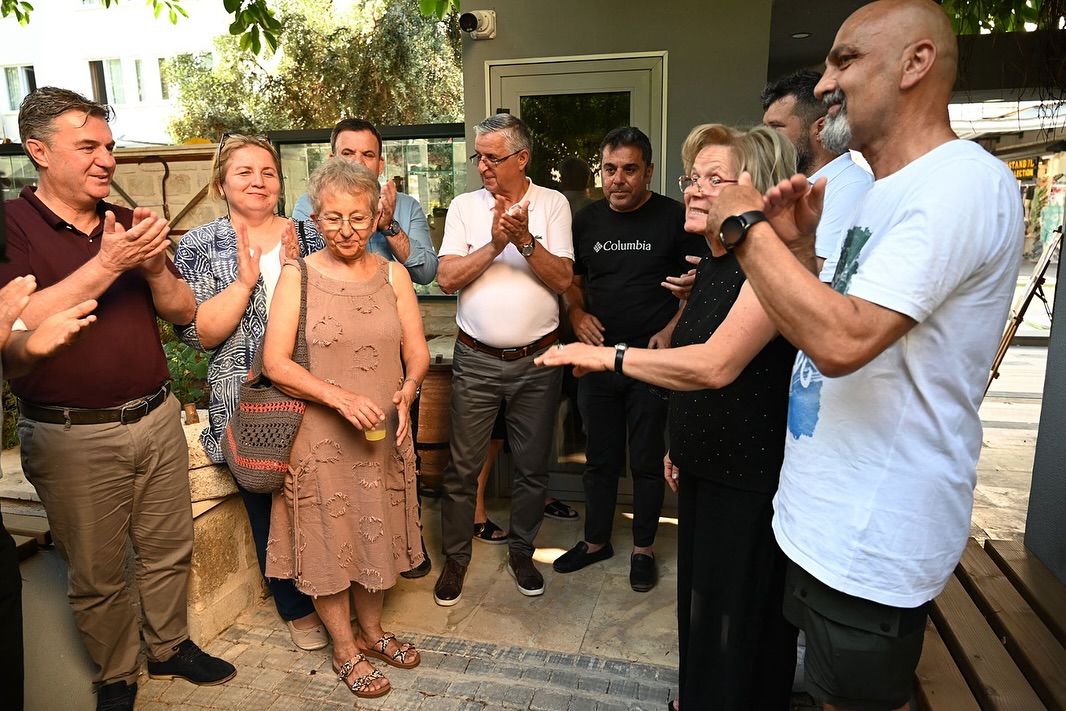Kemer Belediyesi Kültür Evi'nde Resim ve Baskı Sergisi Açıldı