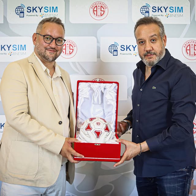 Antalyaspor, BNESIM ile Sponsorluk Anlaşması İmzaladı: Kesintisiz Bağlantı İçin Yeni İş Birliği