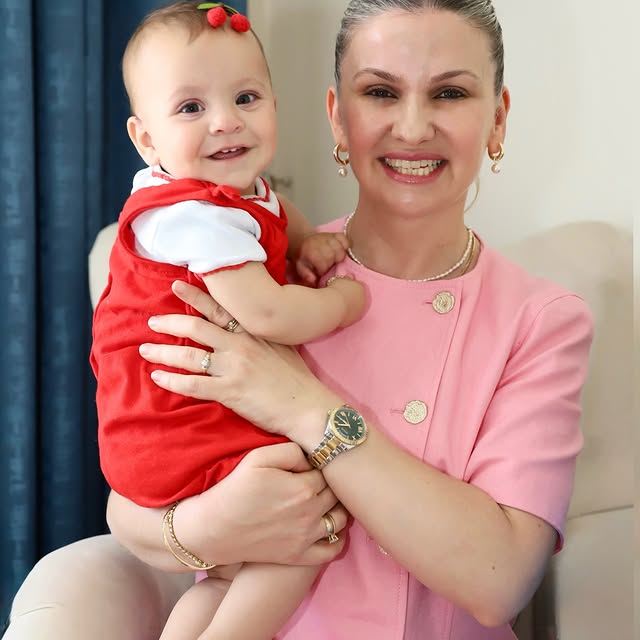 Elmalı Belediyesi Yeni Doğan Bebekleri Ziyaret Ederek Ailelere Destek Oldu