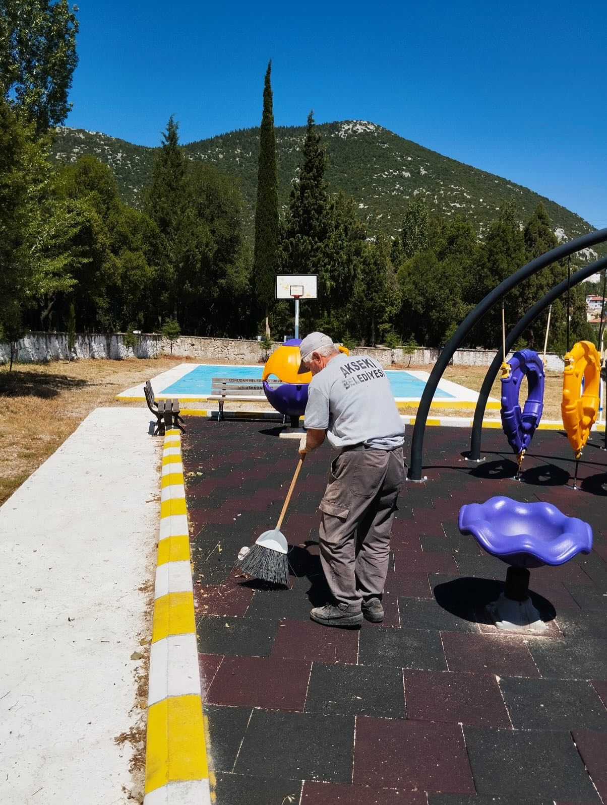 Antalya Akseki'de Park Yenileme Çalışmaları Tamamlandı