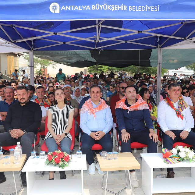 Elmalı Karaköy Pilav Şenliği Coşkuyla Gerçekleştirildi