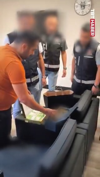 Antalya'da Manavgat Belediyesi'ne Rüşvet Operasyonu: 34 Gözaltı